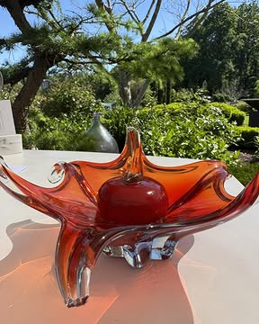 Une table de 2 ou 4 personnes vient de se libérer …
085/25555
info@arabelle.be