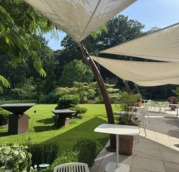 Bonjour à tous, en ces moments de canicule vous proposons de prendre l’apéritif en terrasse et de profiter du restaurant climatisé pour le lunch de ce jeudi midi et vendredi midi avant nos congés annuels.
www.arabelle.be
085255555