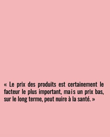 🌿✨ À la découverte de nos producteurs. Cette semaine, direction le Domaine de la Falize (Namur 🇧🇪)

Un domaine chargé d’histoire… et d’engagement.
Dans les années 90, face à une eau devenue impropre à la consommation, ils font un choix fort : passer au bio pour régénérer leurs sols et leur nappe phréatique 💧

👉 15 ans plus tard, l’eau redevient potable
👉 270 hectares cultivés autrement
👉 et depuis 2019, un maraîchage bio avec une approche toujours plus vivante 🌱

Ici, tout se joue au rythme des saisons, avec des récoltes à pleine maturité, livrées au plus près.

En rayon chez Biovrac, on retrouve leur miel 🍯 toute l’année,
et selon la saison :
🍅 des tomates anciennes
🍓 des fraises
🎃 des courges d’automne
🥬….

Des produits justes, cultivés avec exigence… et beaucoup de sens 💛

@domainelafalize

#biovrac #producteurs #bio #circuitcourt #belgique terroir saisons