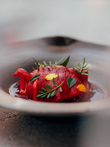 The last couple of weeks we’ve been serving this beauty. A mix of marinated strawberries, cherry tomatoes and red currants with roasted pointed peppers and goat yoghurt, finished with a fermented strawberry and smoked pepper sauce…
