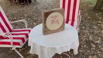 Wat een gezellige tafel afgelopen vrijdag in de leukste setting bij @__alma__concept! 🍕🍕🍕 Bedankt aan al onze lieve gasten en helpers om er bij te zijn en er een onvergetelijke avond van te maken💕