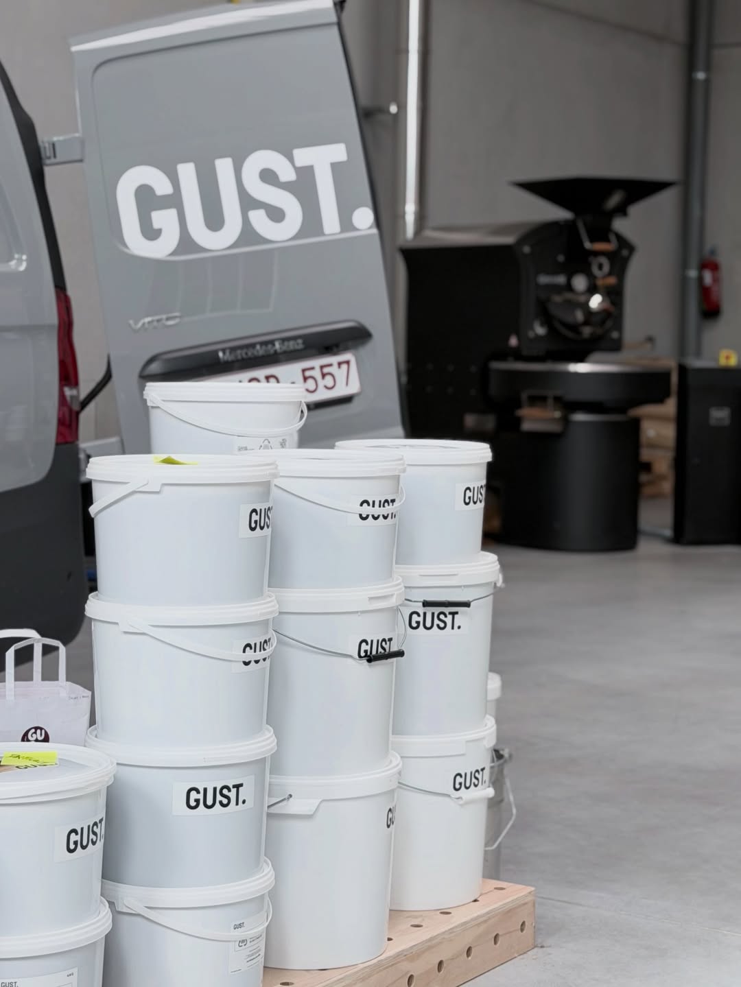 Every week, we deliver our coffee directly to our wholesale customers across the Brussels area.

For us, it’s about more than simply delivering coffee. We love getting to know the people behind each business, visiting them regularly, and building strong, long-term relationships.

And if you spot us on the street, don’t forget to wave! 👋

Interested in becoming a wholesale partner? Drop us an email at info@gust.coffee.

#SpecialtyCoffee #CoffeeRoaster #BrusselsCoffee #WholesaleCoffee #CoffeeCommunity BelgiumCoffee