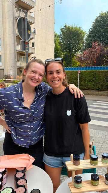 See you next year I guess!

Toffe team et trop de pépites !

Merci Chloé @tulipe.coffee pour ce festival 🎉
#belgianartisans #womeninbusiness