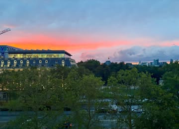 Same view. Different evenings.

A summer seen from Chaga.
Brussels, changing every night.

@chaga.restaurant

#ChagaRestaurant #Brussels #BrusselsFineDining #FineDining #Gastronomy