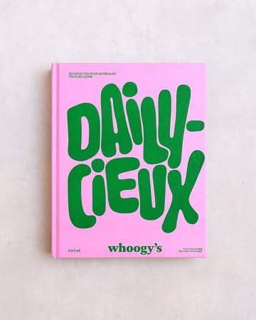DAILYCIEUX 💚

Des mois de travail réunis en 272 pages, 150 recettes signées @whoogys , et beaucoup beaucoup beaucoup de bonnes choses à manger.

Très heureuse de pouvoir enfin partager quelques images du livre avec vous.

Un très beau projet réalisé avec @fille.a.frange et les @editions.du.chene. Merci pour la confiance 🩷

Disponible partout dès aujourd’hui !

—

DAILYCIEUX is out! 💚

Months of work brought together in 272 pages, 150 recipes by @whoogys, and a whole lot of very good things to eat.

So happy to finally share a few images from the book with you.

A very special project made with @fille.a.frange and the @editions.du.chene. Thanks for the trust 🩷

Available everywhere from today!