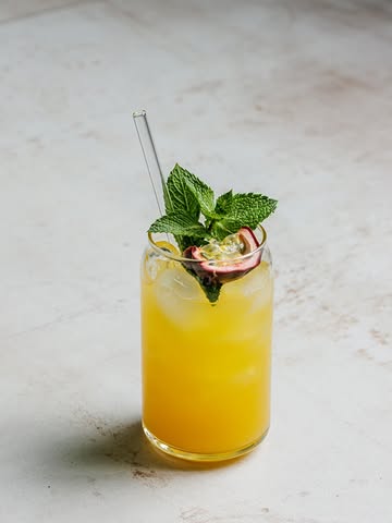 Our homemade Pornstar Lemonade. Sexy and refreshing!🧊😇