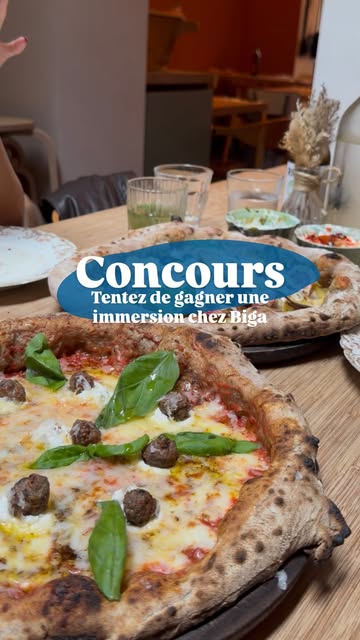 🍕 CONCOURS 🍕

On vous fait gagner une véritable immersion pour 4 personnes chez Biga ! 🤩

Une expérience pensée autour de la rencontre avec Narimen & Max, deux passionnés par leur métier, de leur savoir-faire, mais aussi de leur recherche de produits locaux et de qualité 🌱

Des boissons issues de la fermentation 0 %, des produits sélectionnés auprès de producteurs locaux, une pâte travaillée avec soin, des produits de saison et des accords pensés pour accompagner les pizzas 🍕

🎁 Pour tenter de gagner cette expérience pour 4 personnes, à vivre un dimanche après-midi chez BIGA :
· Suivre @pizzeriabiga
· Suivre @vini_nss
· Liker ce réel ❤️
· Taguer 3 personnes avec qui vous aimeriez vivre cette expérience 👀

💾 Petit conseil : enregistrez ce réel pour le retrouver facilement et ne pas oublier le concours !

Le gagnant sera annoncé le lundi 21 septembre !

Bonne chance à tous ! 🍕✨

#concours #pizza #bruxelles #publicité