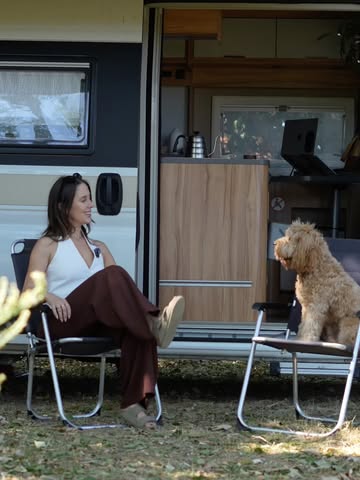 Swipe om te ontdekken wat Ina is opgevallen bij (on)kruid 🫣

Wie o wie komt hun versterken? Ben of ken je iemand die (on)kruid kan helpen? Deel deze video, bekijk de vacature op onze website en solliciteer! Samen zorgen we ervoor dat er nog meer (on)kruid gezaaid wordt op de Vlaamse velden.