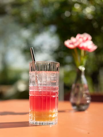 Bij ons kunt u ook terecht voor originele mocktails als aperitief, bereidt door onze cocktail master Dimi.

#VerschilFarmToTable #GaultMillau #GaultMillauBelgium #FarmToTable #verschilnaturelle #foodie #freshproduce #localfoodlover #sustainablefood #farmersofbelgium #seasonaleats #michelinguide