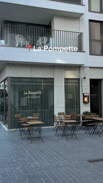 In het hart van Oostende ontdek je La Pompette, een nieuwe stijlvolle hotspot waar je geniet van lekker eten, gezellige momenten en een warme, uitnodigende sfeer. ⭐️

Van smaakvolle gerechten tot heerlijke wijnen: de ideale plek om samen te genieten. 🍽️

📍 Christinastraat 20, 8400 Oostende

#visitoostende #loveoostende #oostende #hotspotoostende #lapompette