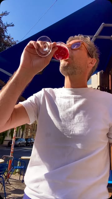 Vive la piquette!! 🍇💦
#vinature #baravin #zerozero #caveamanger #caviste