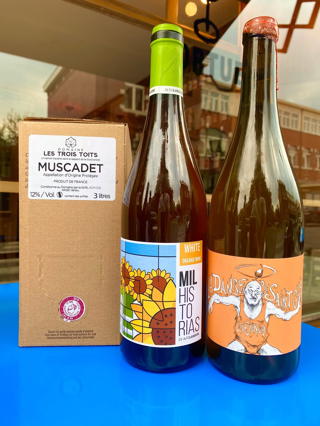 ☀️ Une belle sélection au verre cette semaine 100% pur jus avec pour intrants: soleil, passion et bonheur! 🥰

#vinature #baravin #zerozero #caveamanger #caviste